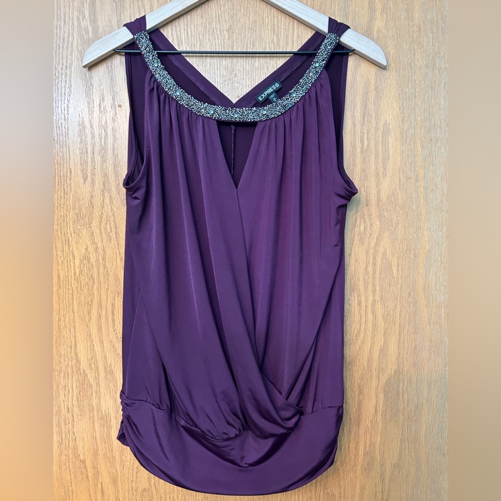 Express embellished tank top ruched sequins purple Medium sleeveless top cami
